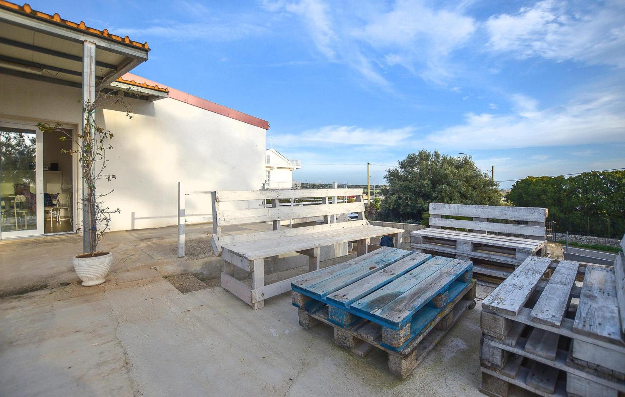 Beautiful Home In Marina Di Ragusa With Kitchen Buitenkant foto